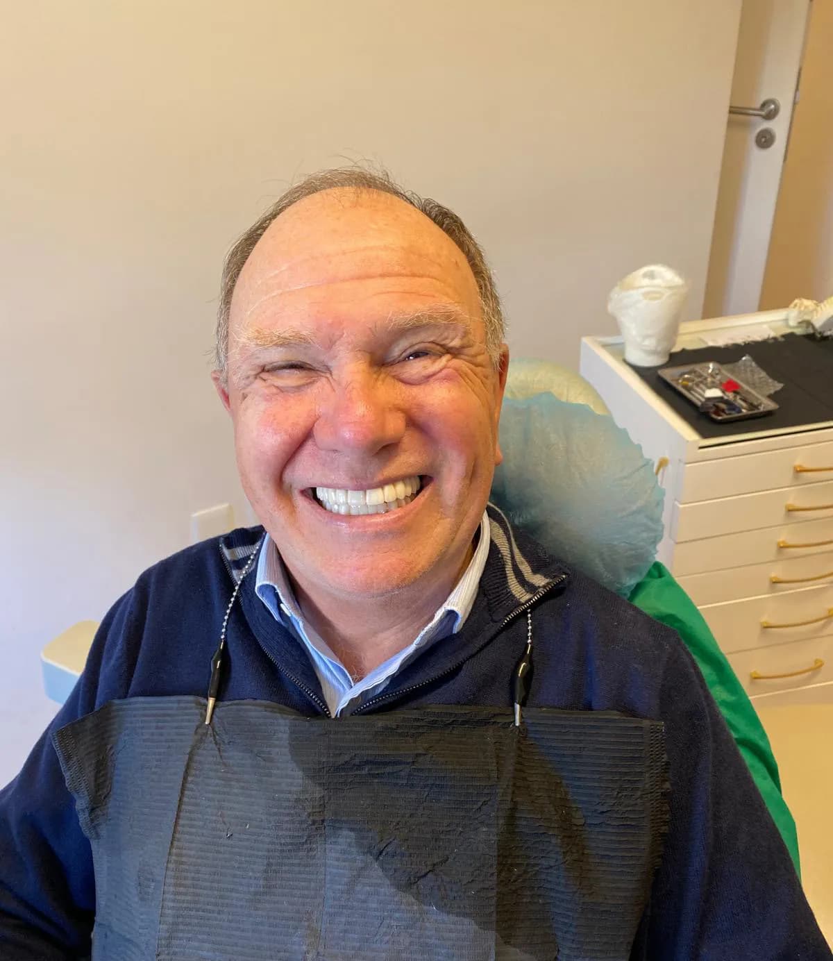 Dante, para implantes no hay edad - Image 1